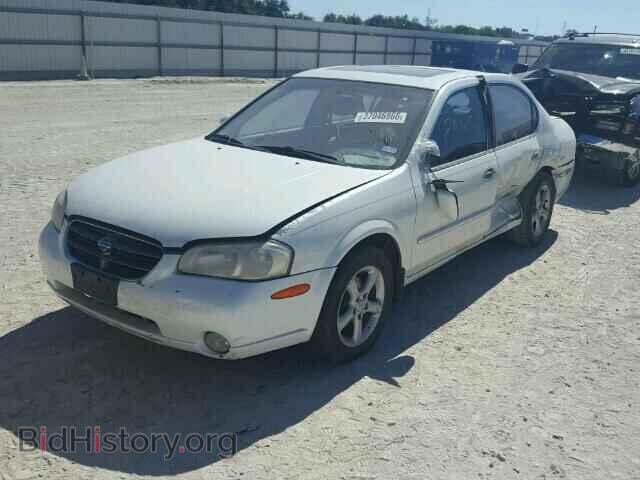 2000 NISSAN MAXIMA - VIN: JN1CA31D3YT761597 - Фото 2