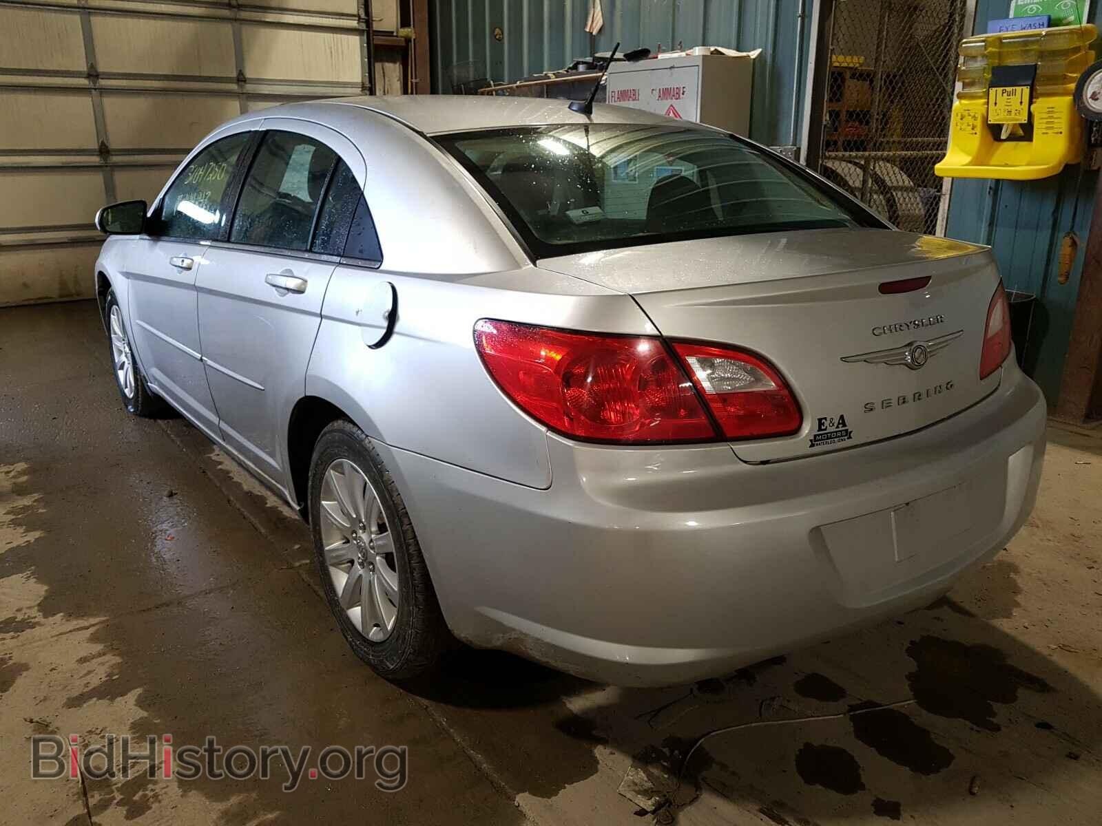2010 CHRYSLER SEBRING - VIN: 1C3CC5FD4AN133526 - Фото 3
