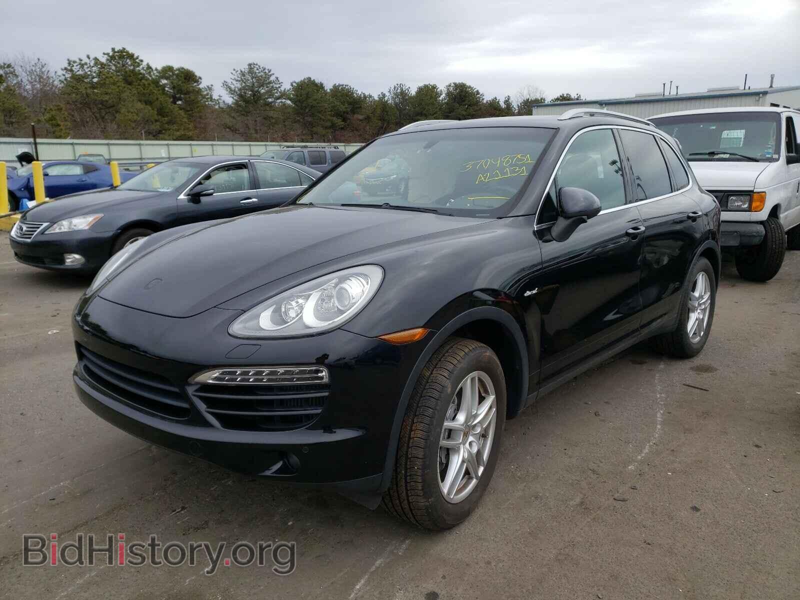 2013 PORSCHE CAYENNE - VIN: WP1AF2A26DLA21131 - Photo 2