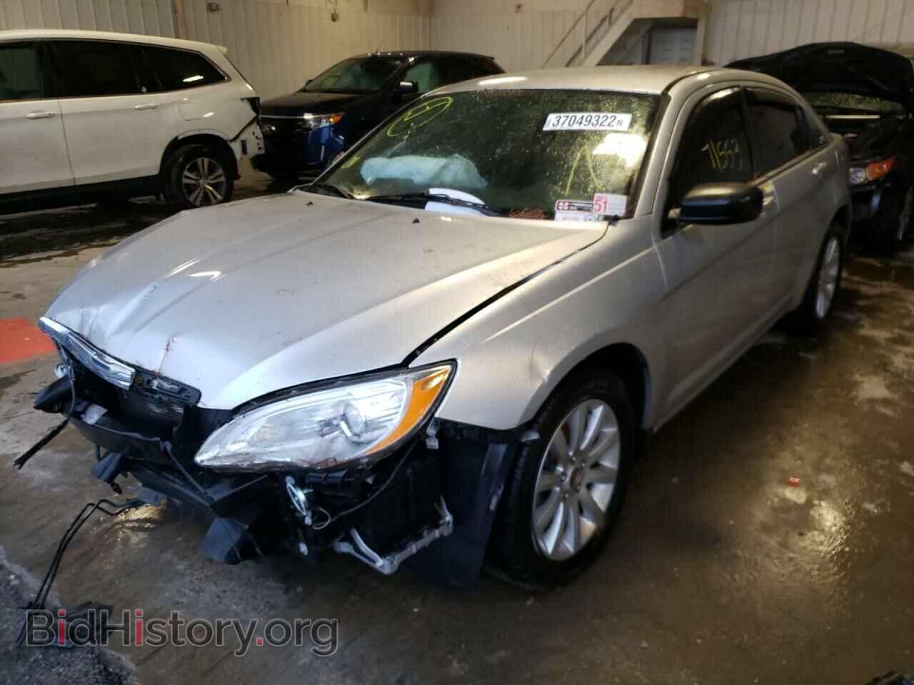 2012 CHRYSLER 200 - VIN: 1C3CCBBG0CN121472 - Фото 2