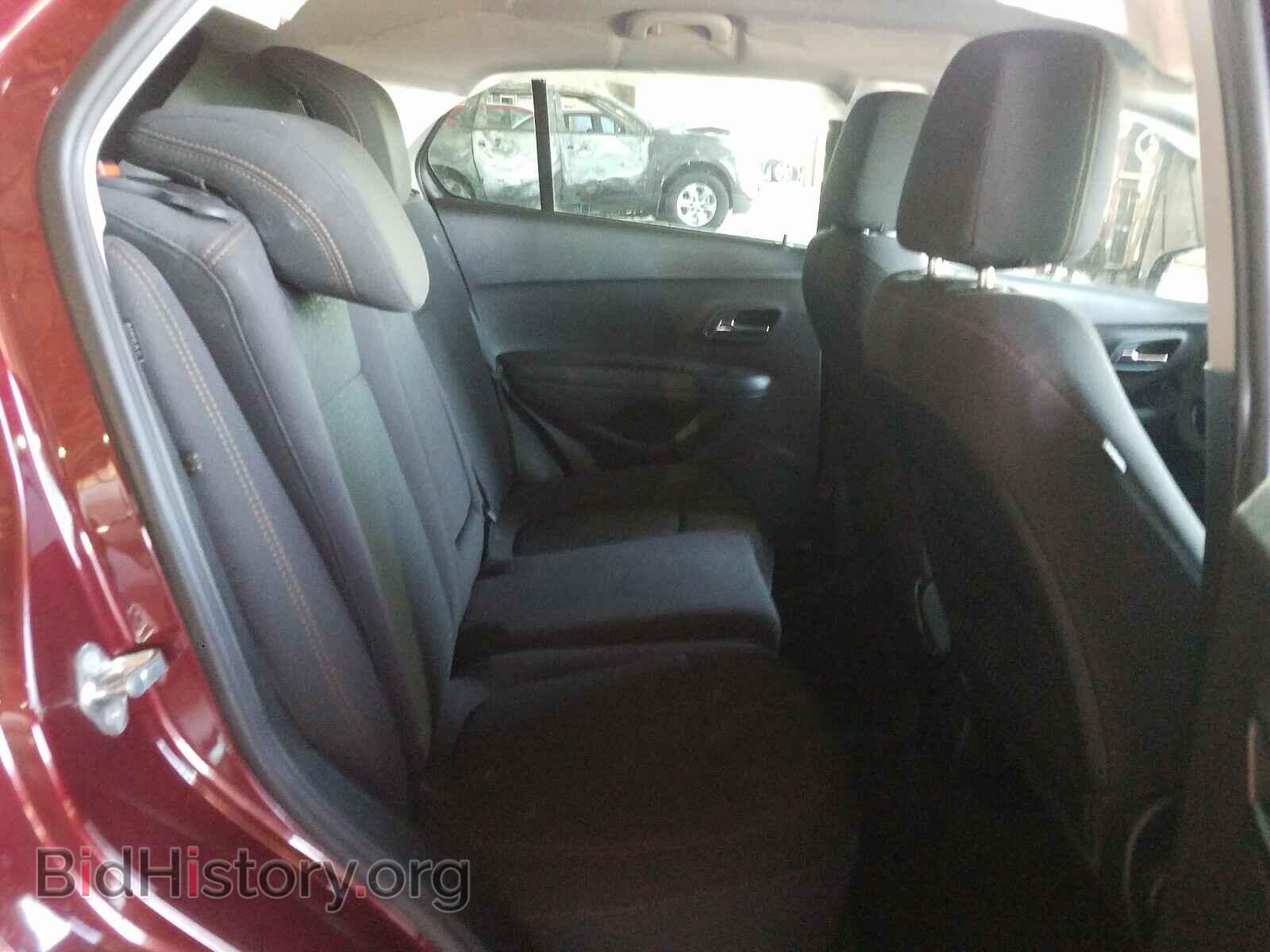 2017 CHEVROLET TRAX - VIN: 3GNCJKSB5HL224701 - Фото 6