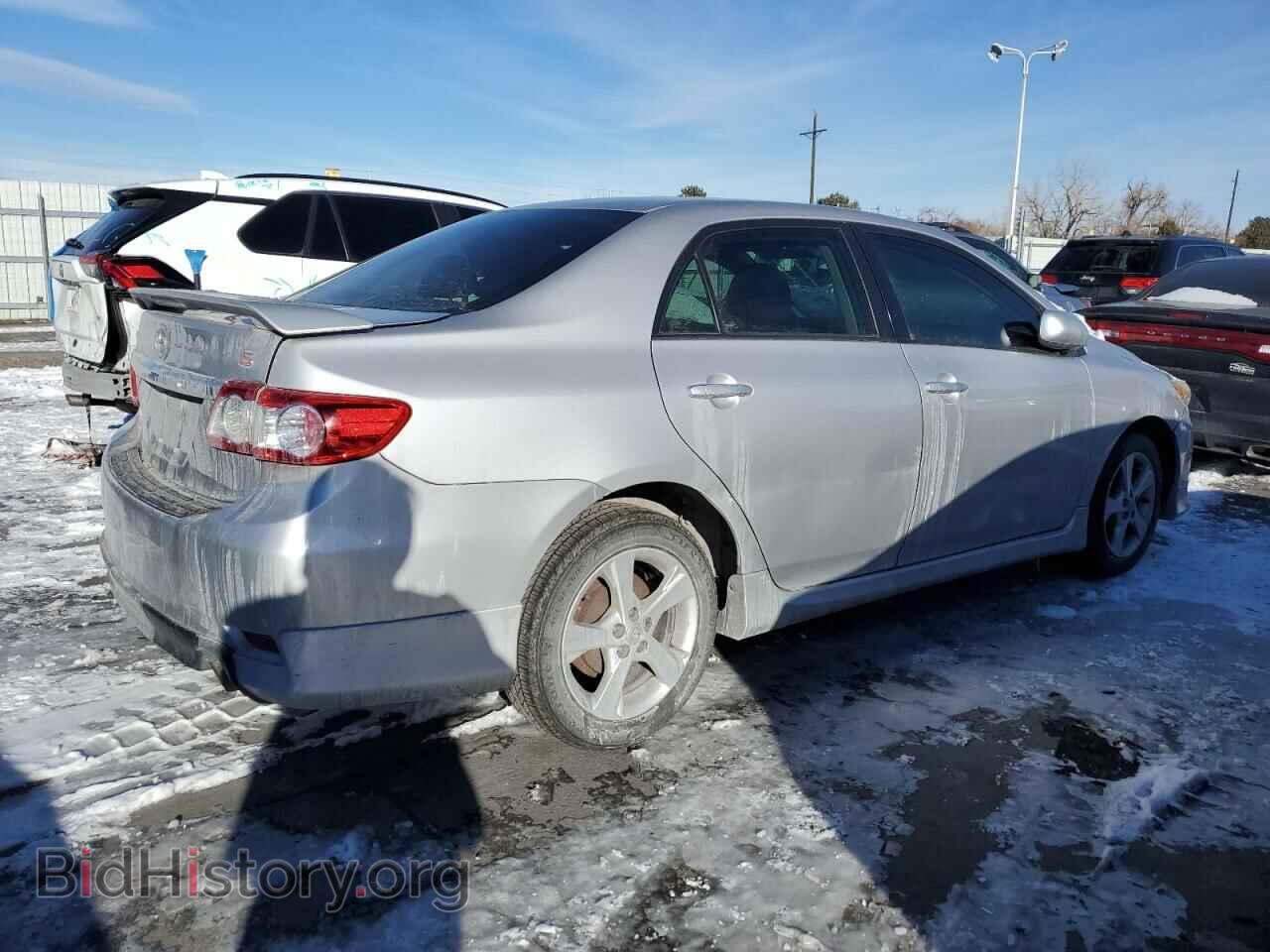 2011 TOYOTA COROLLA - VIN: 2T1BU4EE0BC590279 - Фото 3
