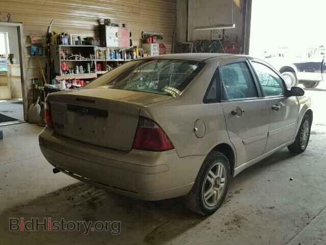 2007 FORD FOCUS - VIN: 1FAFP34N27W254867 - Photo 4