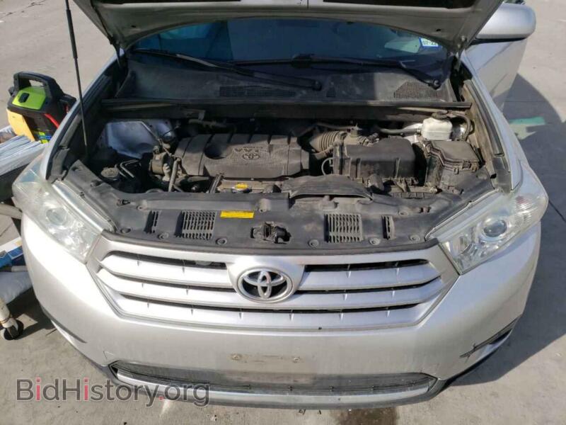 2013 Toyota HIGHLANDER (VIN 5TDZA3EH8DS040592) — фото 7 из 10