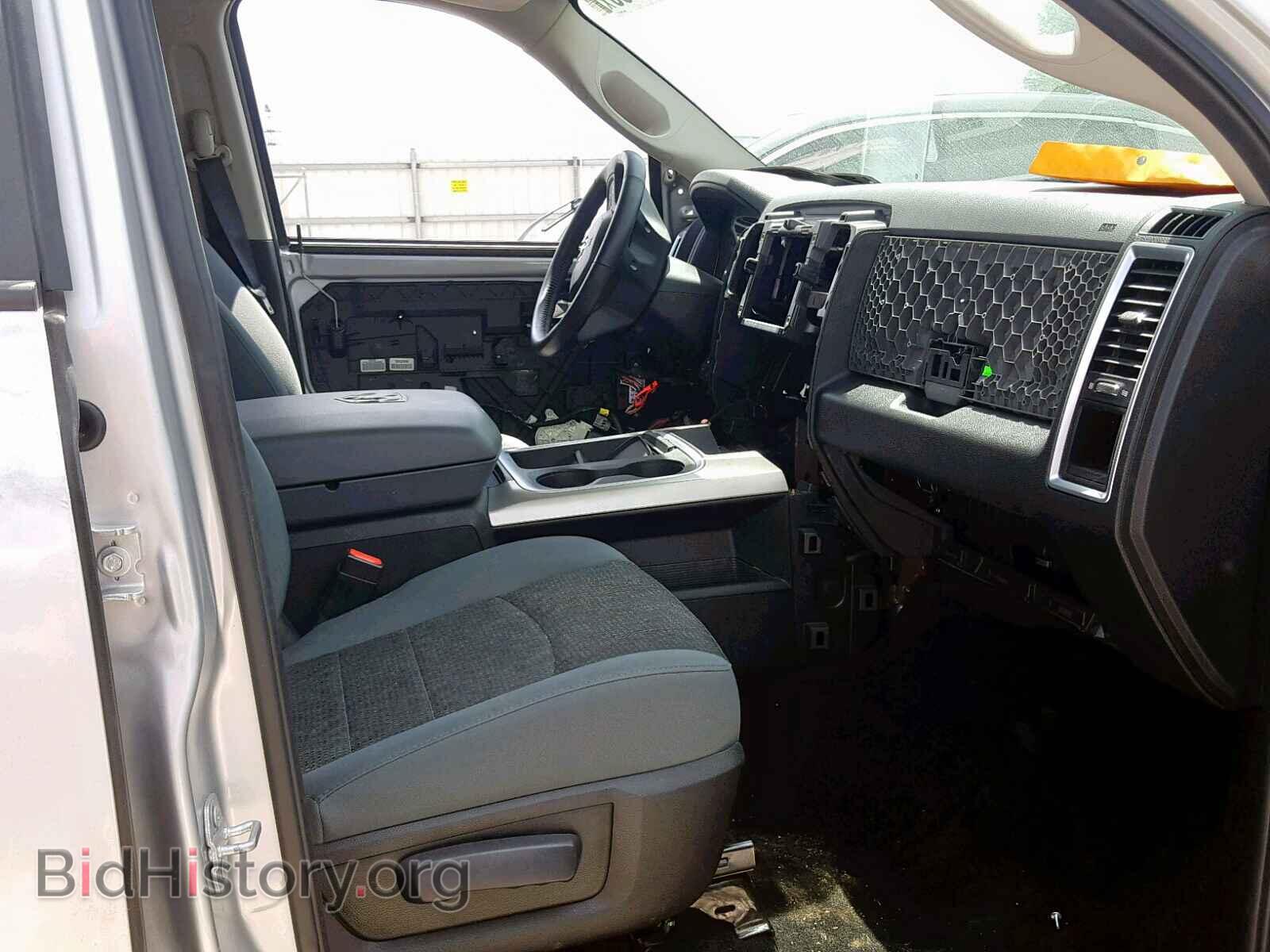 2017 RAM 1500 SLT - VIN: 1C6RR6LTXHS506013 - Фото 5