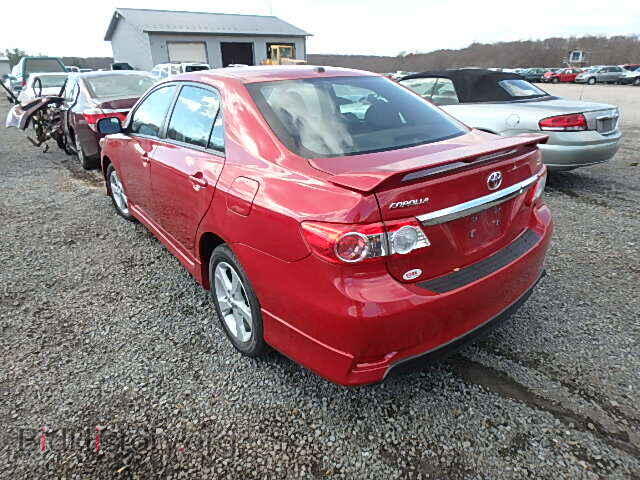 2011 TOYOTA COROLLA - VIN: 2T1BU4EEXBC679390 - Фото 3