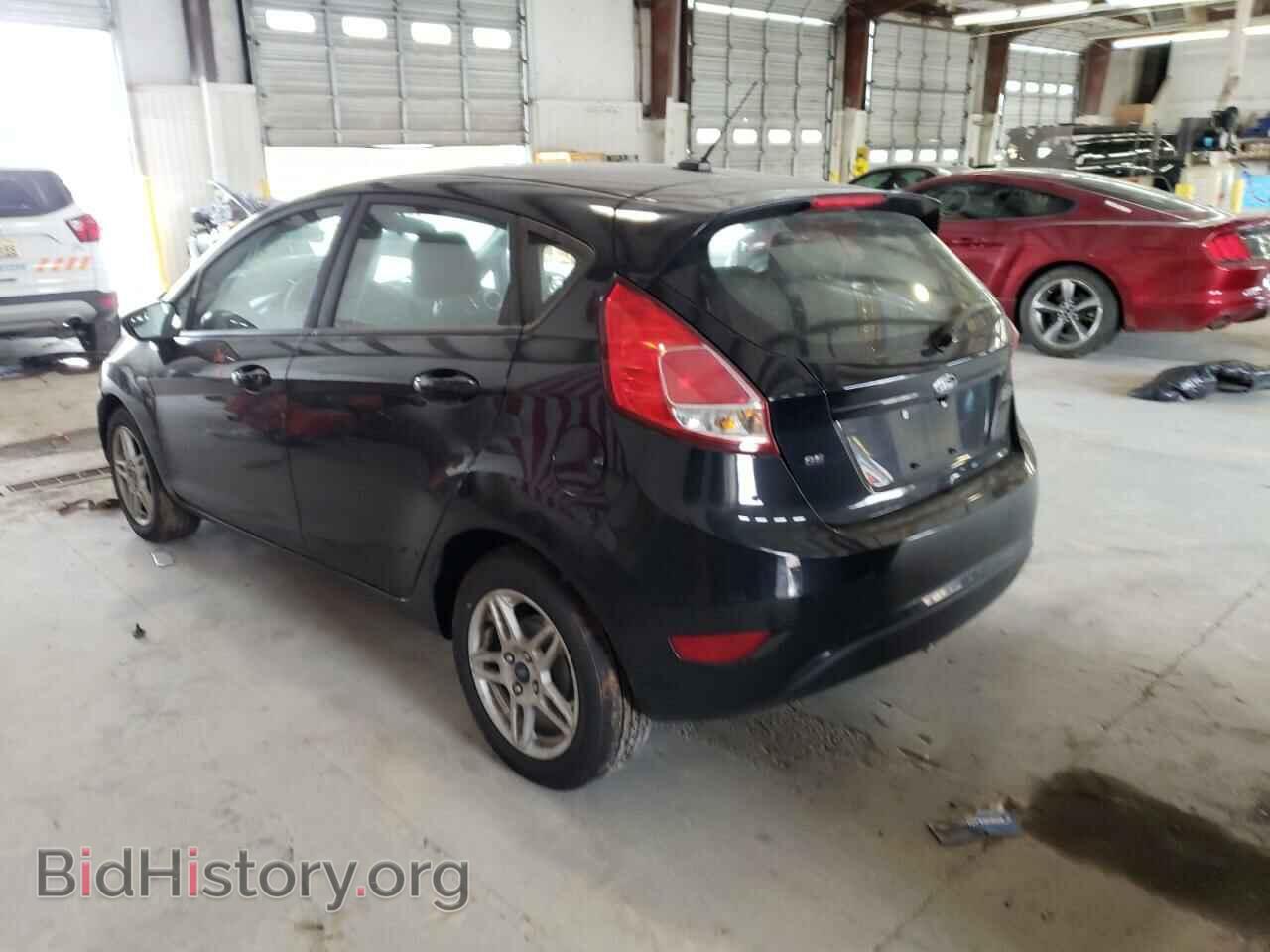 2018 FORD FIESTA - VIN: 3FADP4EJ3JM128145 - Фото 2