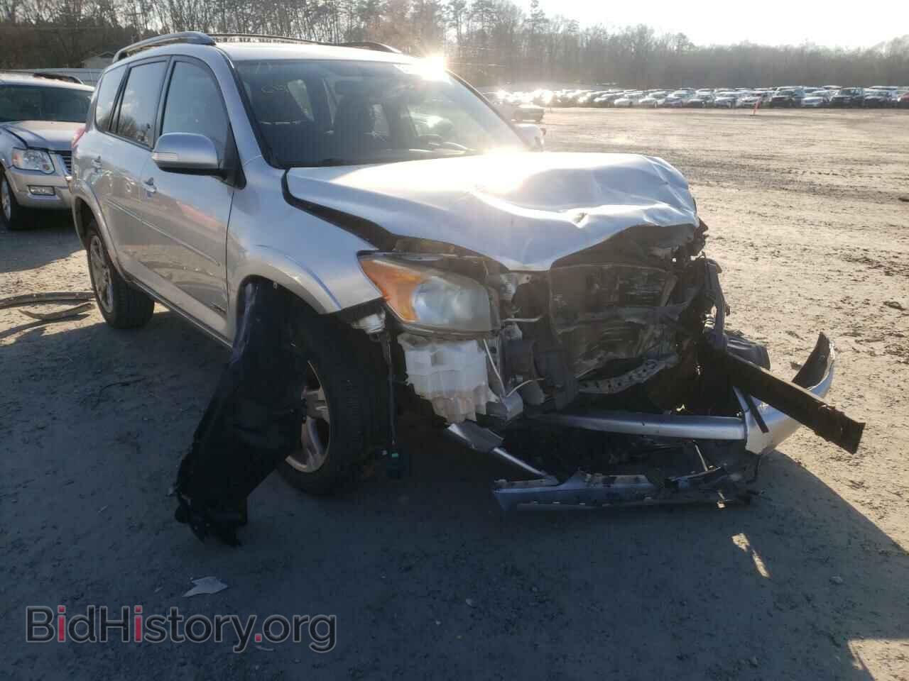 Фотография JTMWF4DV2C5043901 - TOYOTA RAV4 2012