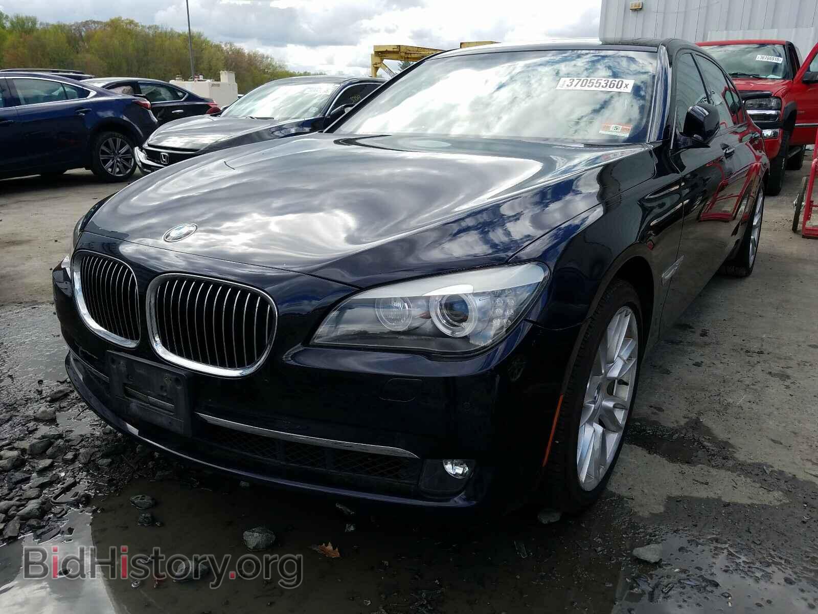 2011 BMW 7 SERIES - VIN: WBAKC8C59BC434535 - Фото 2
