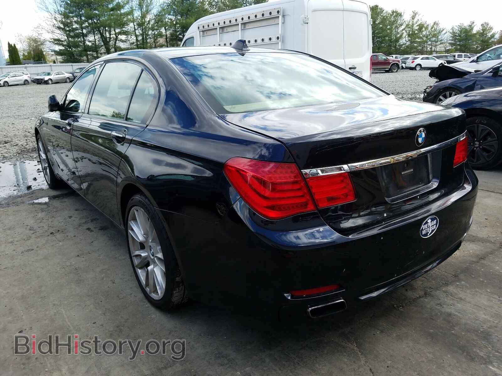 2011 BMW 7 SERIES - VIN: WBAKC8C59BC434535 - Фото 3