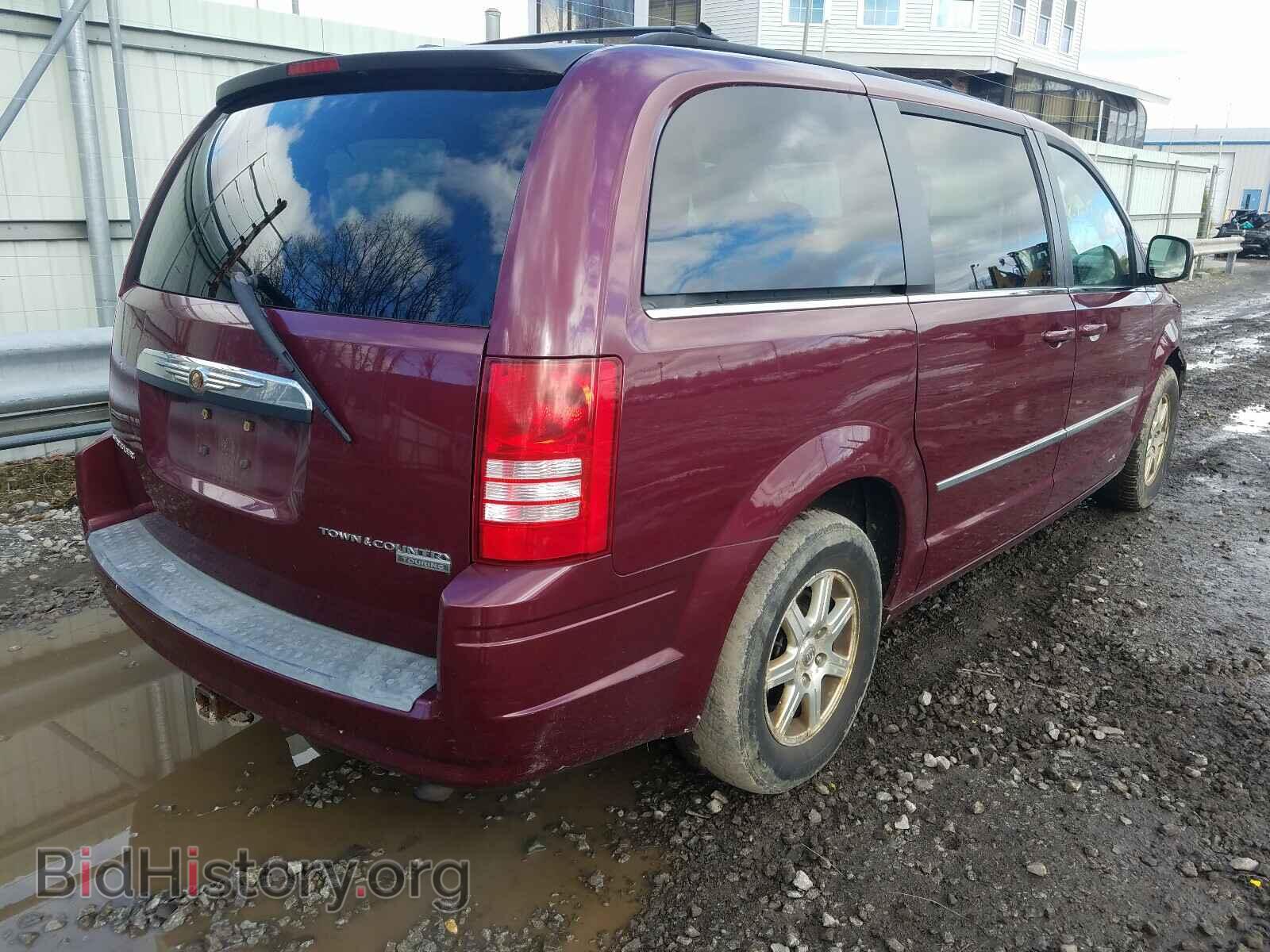 2009 CHRYSLER TOWN & COU - VIN: 2A8HR54199R683966 - Фото 4