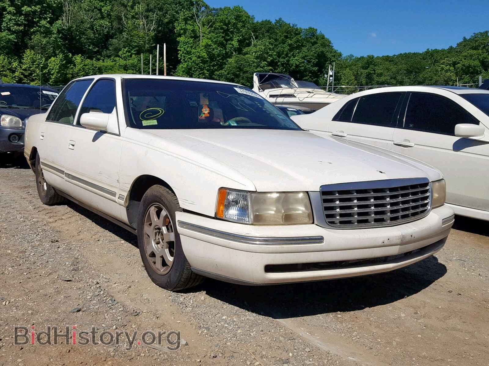 Photo 1G6KD54Y9WU752925 - CADILLAC DEVILLE 1998