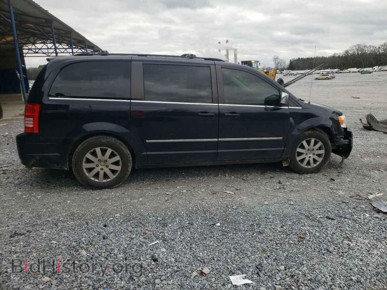 2010 CHRYSLER MINIVAN - VIN: 2A4RR8DX2AR442816 - Фото 3