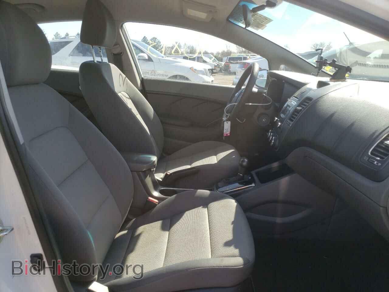 2017 KIA FORTE - VIN: 3KPFK4A71HE104586 - Фото 5