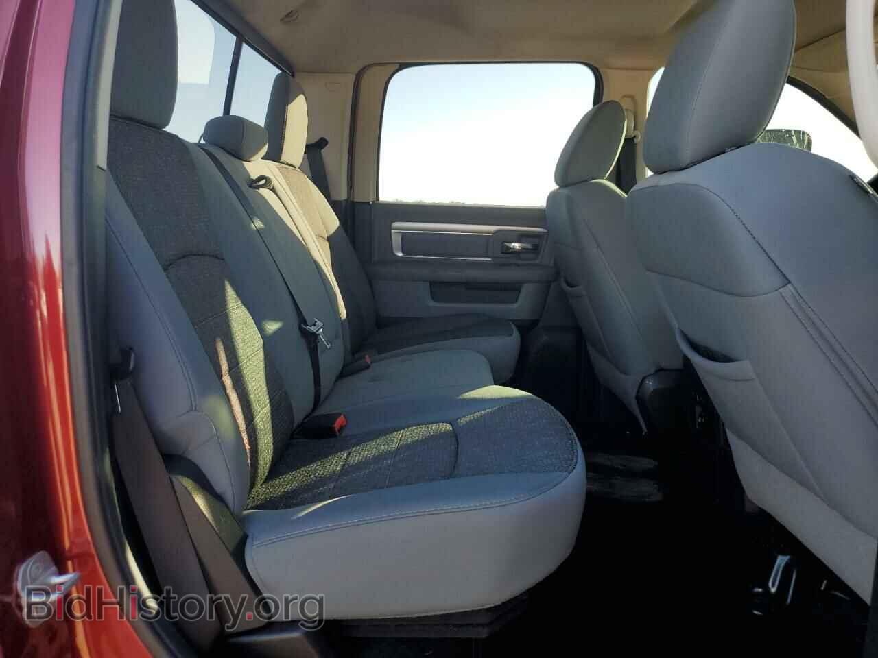 2014 RAM All Models - VIN: 3C6UR5DL7EG145474 - Photo 10