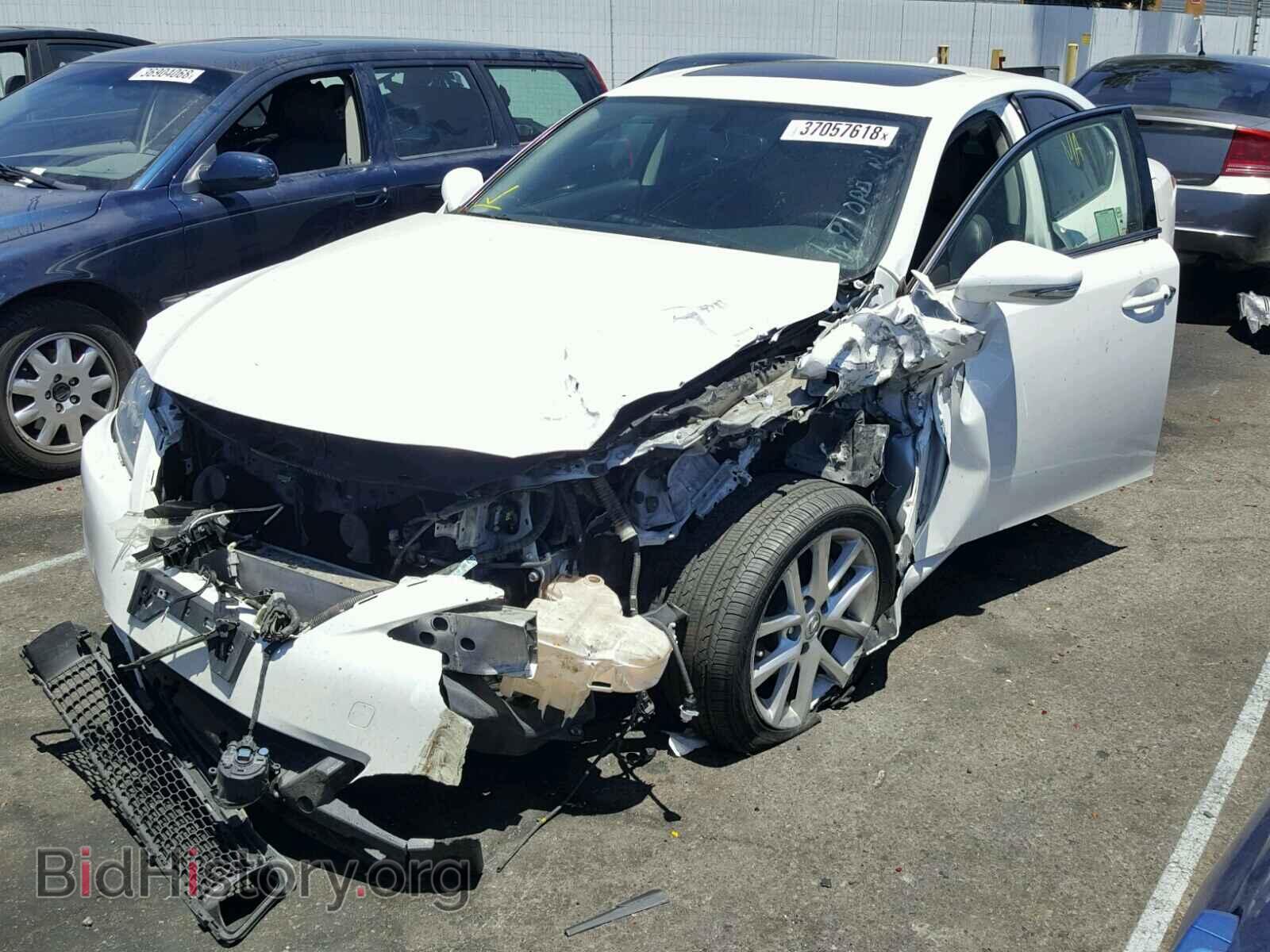 2011 LEXUS IS250 - VIN: JTHBF5C21B5155436 - Фото 2