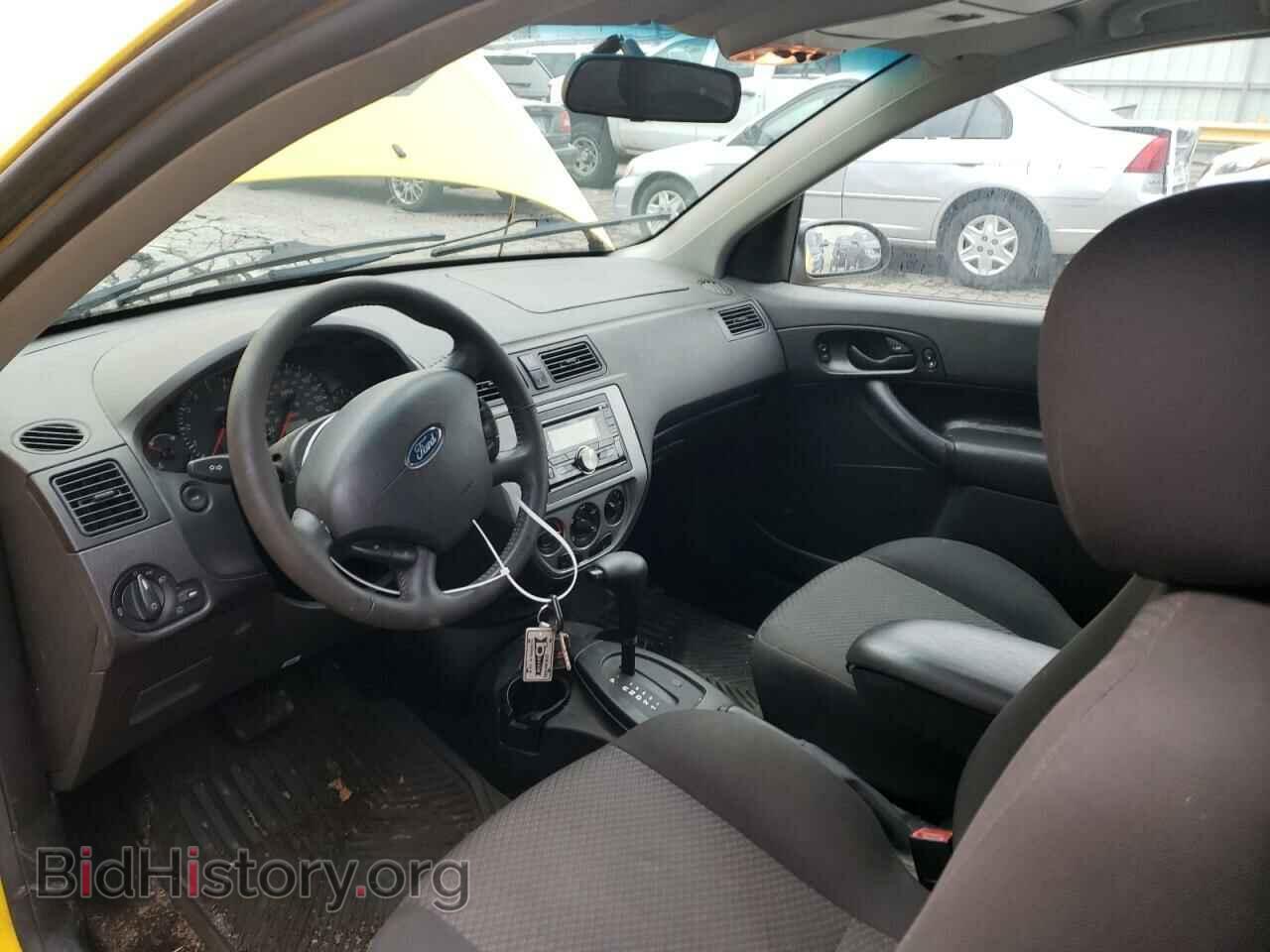 2007 FORD FOCUS - VIN: 1FAFP31NX7W204450 - Фото 8
