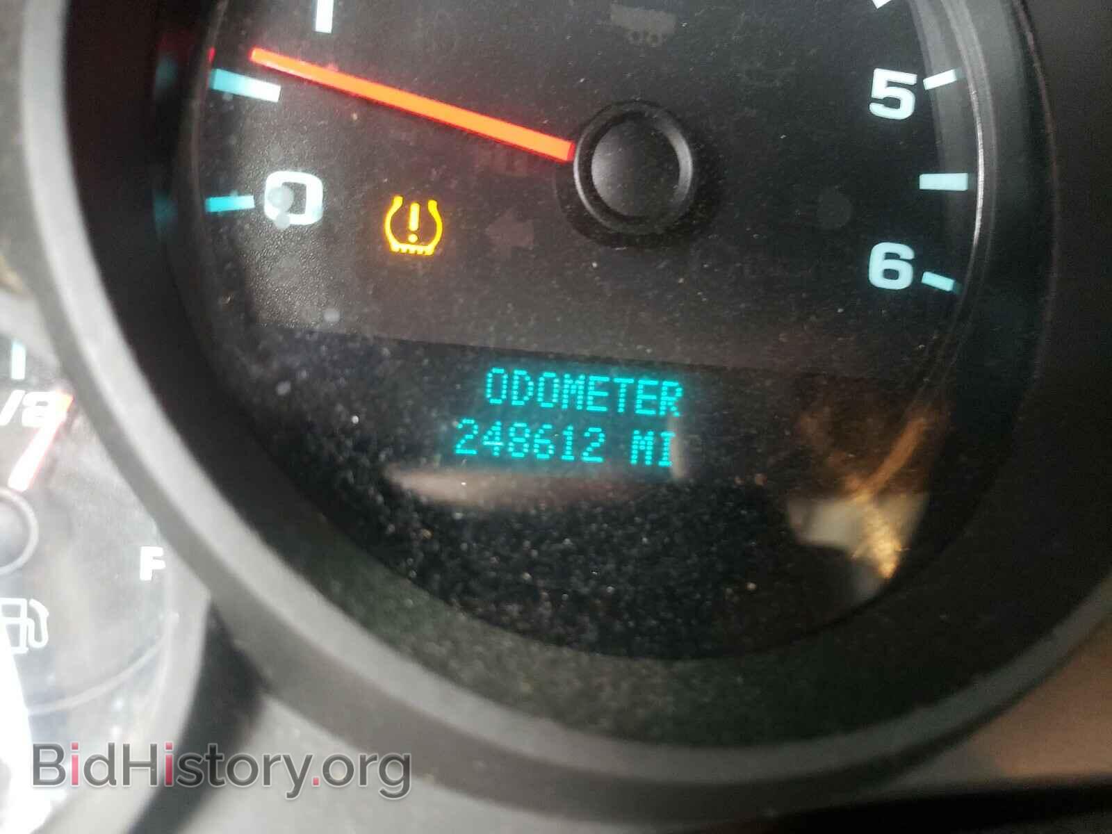 2011 CHEVROLET SILVERADO - VIN: 1GCRCREA5BZ277875 - Фото 8