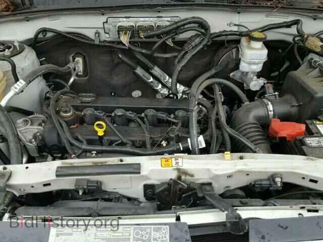 2011 FORD ESCAPE - VIN: 1FMCU0C74BKC40052 - Фото 7