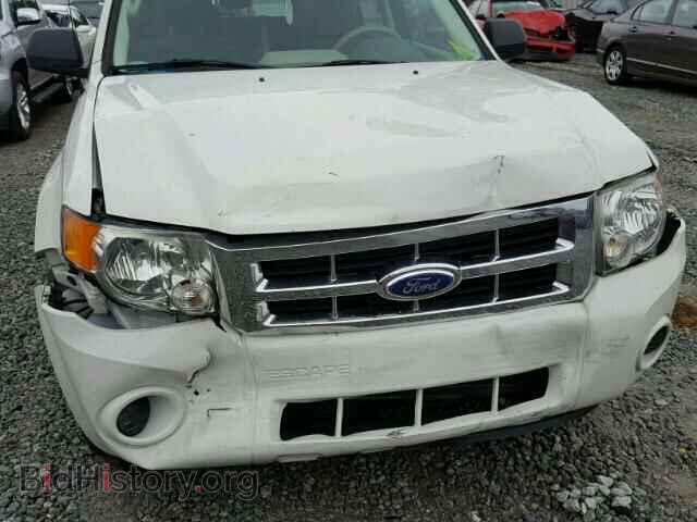 2011 FORD ESCAPE - VIN: 1FMCU0C74BKC40052 - Фото 9