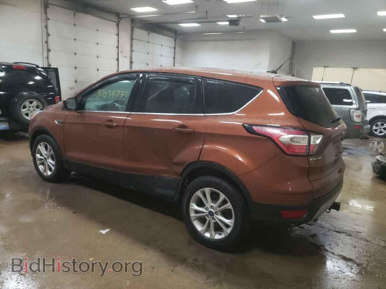 2017 FORD ESCAPE - VIN: 1FMCU0G92HUE25807 - Фото 2