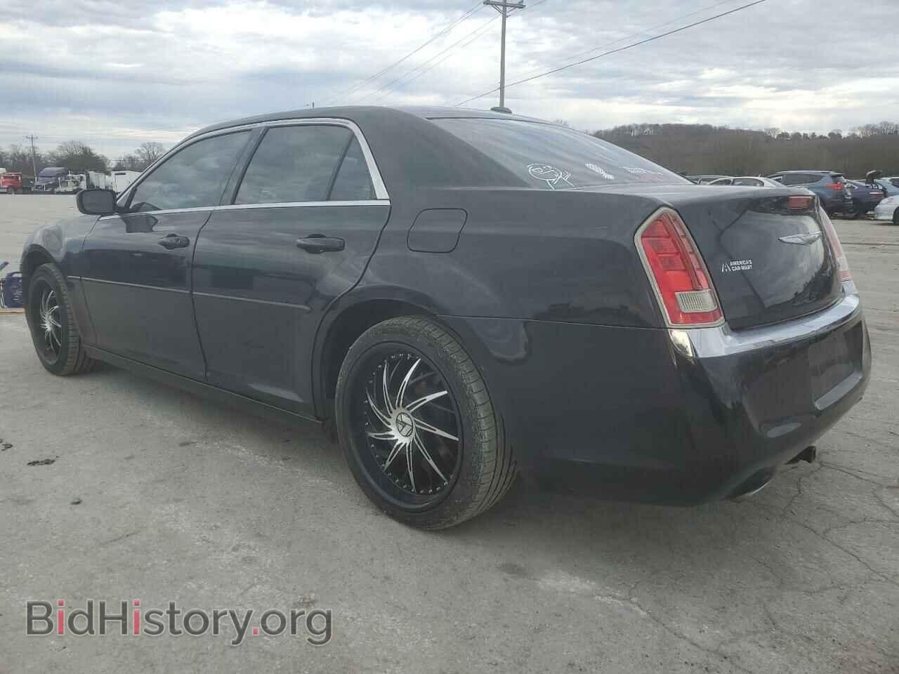2013 CHRYSLER 300 - VIN: 2C3CCAAG8DH519406 - Фото 2