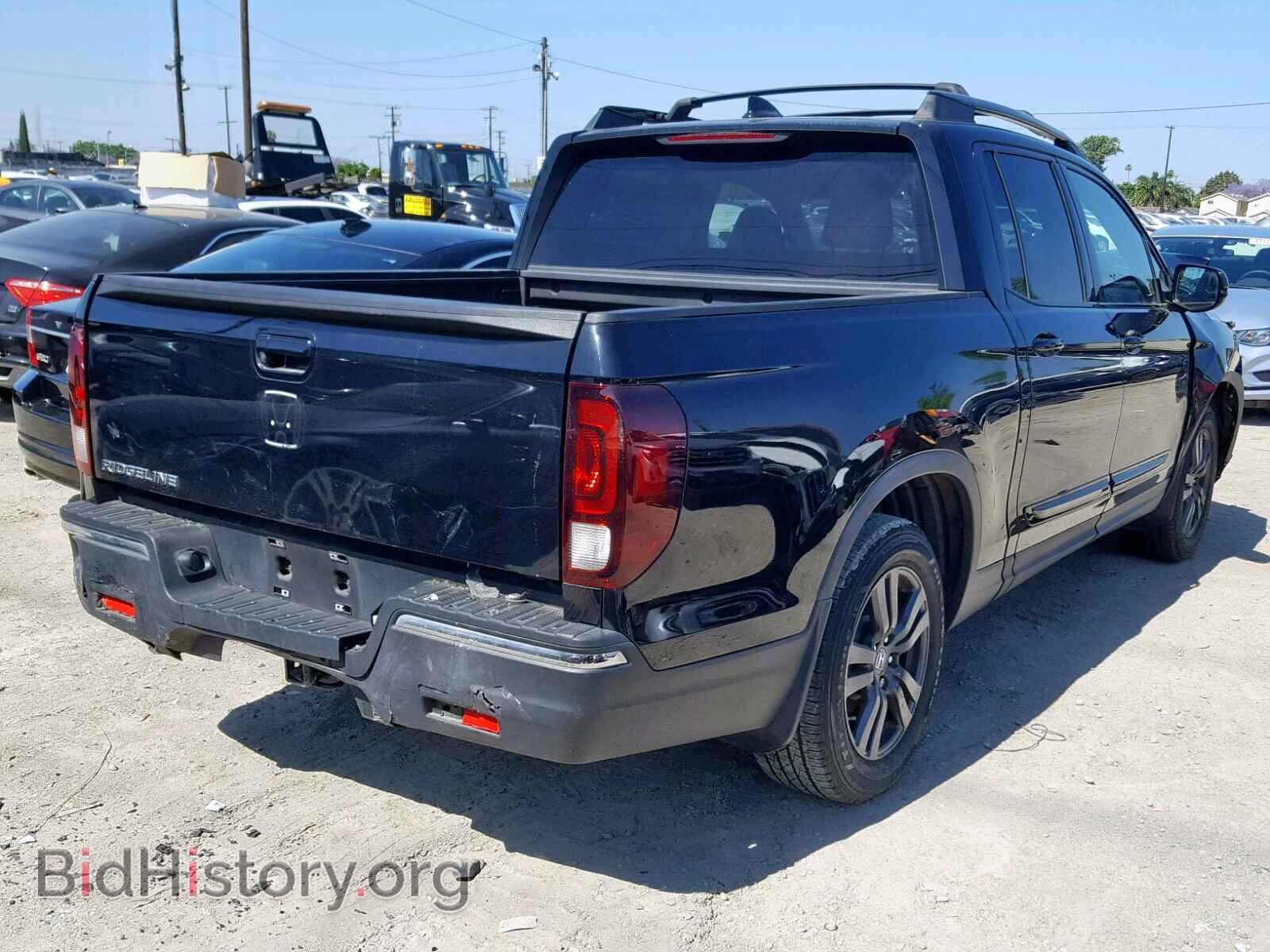 2017 HONDA RIDGELINE - VIN: 5FPYK2F1XHB004425 - Фото 4