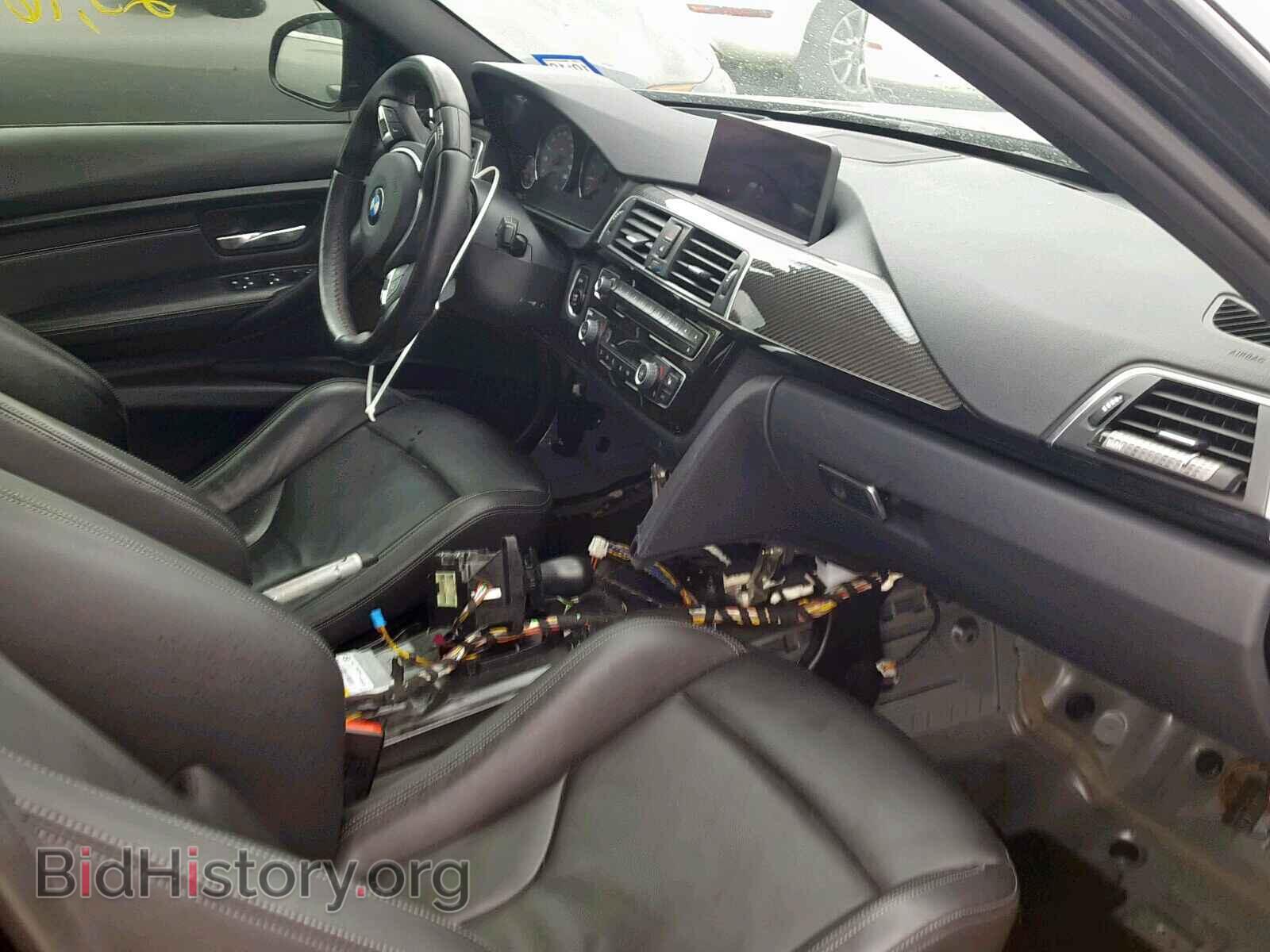 2017 BMW M3 - VIN: WBS8M9C57H5G84011 - Фото 5
