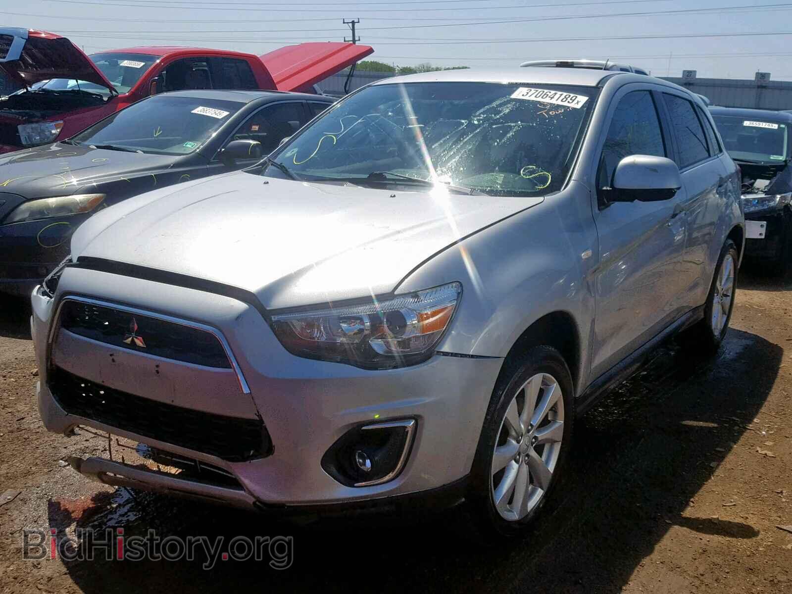 2013 MITSUBISHI OUTLANDER - VIN: 4A4AR4AU1DE014347 - Фото 2