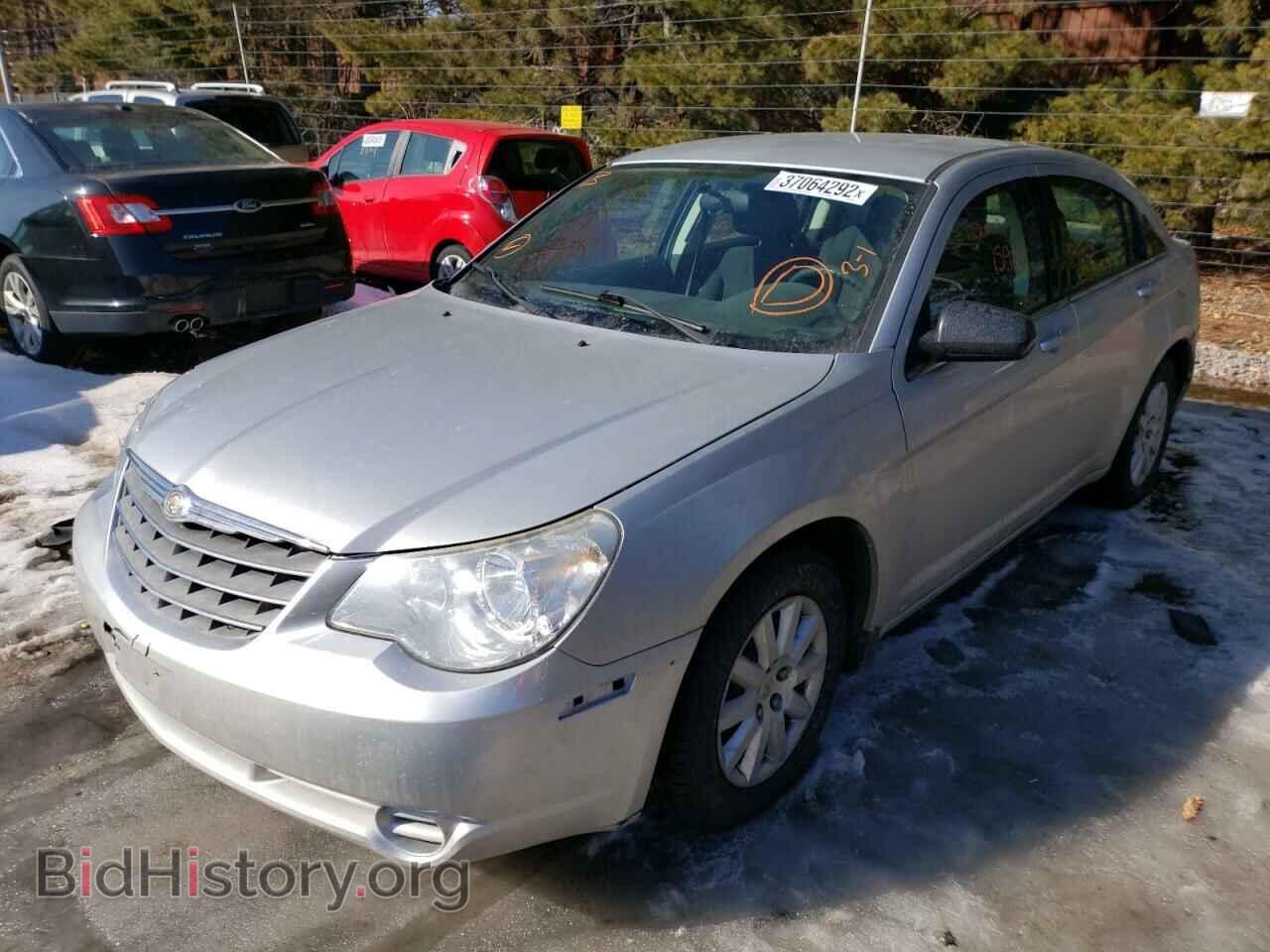 2010 CHRYSLER SEBRING - VIN: 1C3CC4FB2AN162953 - Фото 2