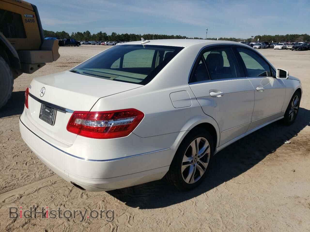 2010 MERCEDES-BENZ E-CLASS - VIN: WDDHF5GB4AA042274 - Фото 3