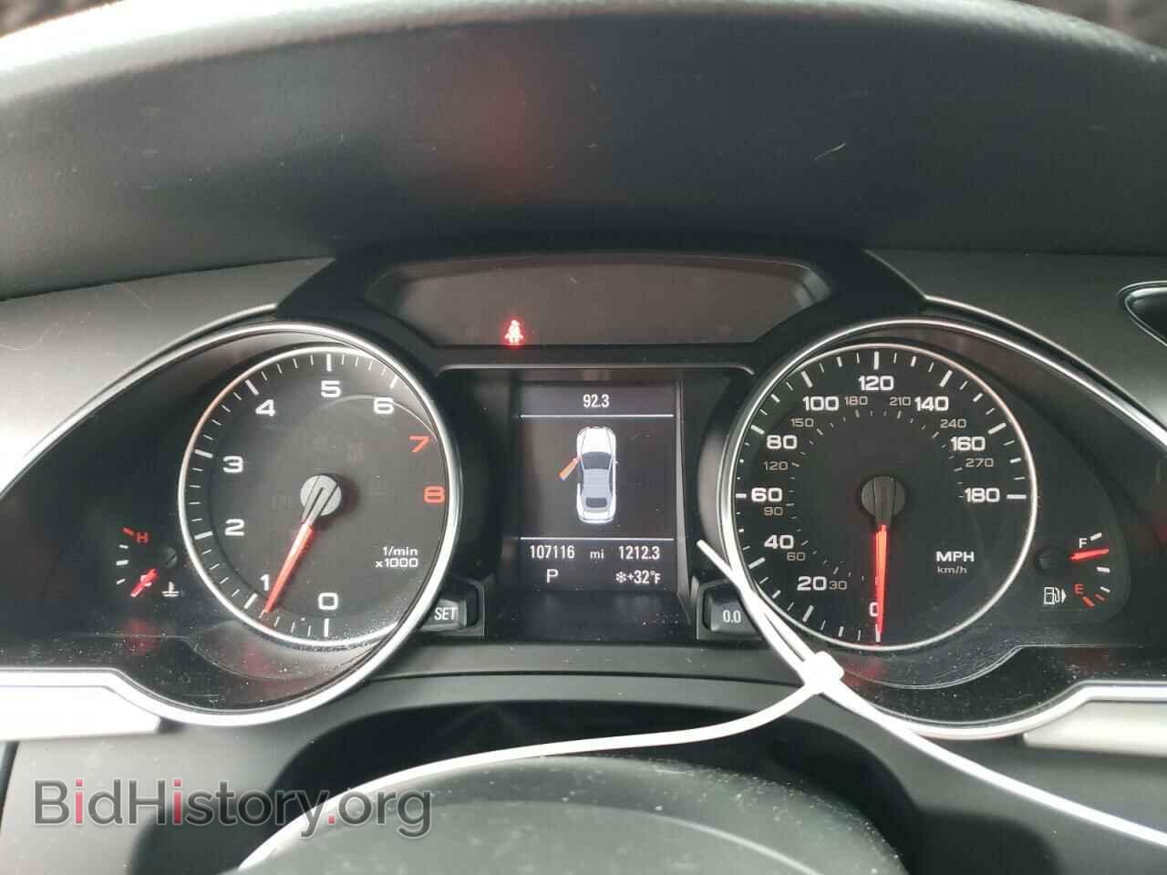 2010 AUDI A5 - VIN: WAULFAFH5AN019241 - Фото 9