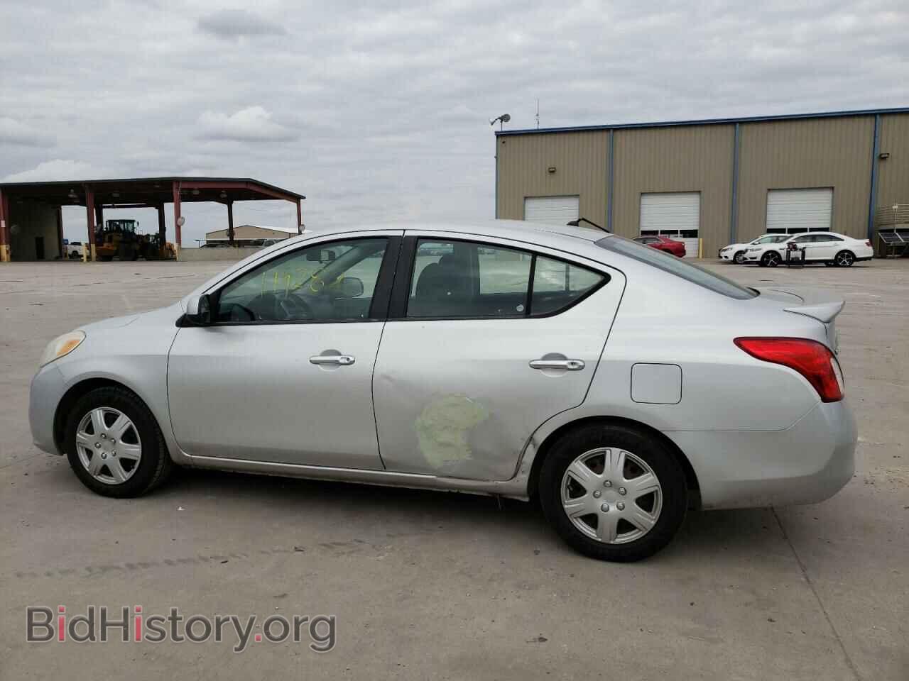 2013 NISSAN VERSA - VIN: 3N1CN7AP2DL851070 - Фото 9