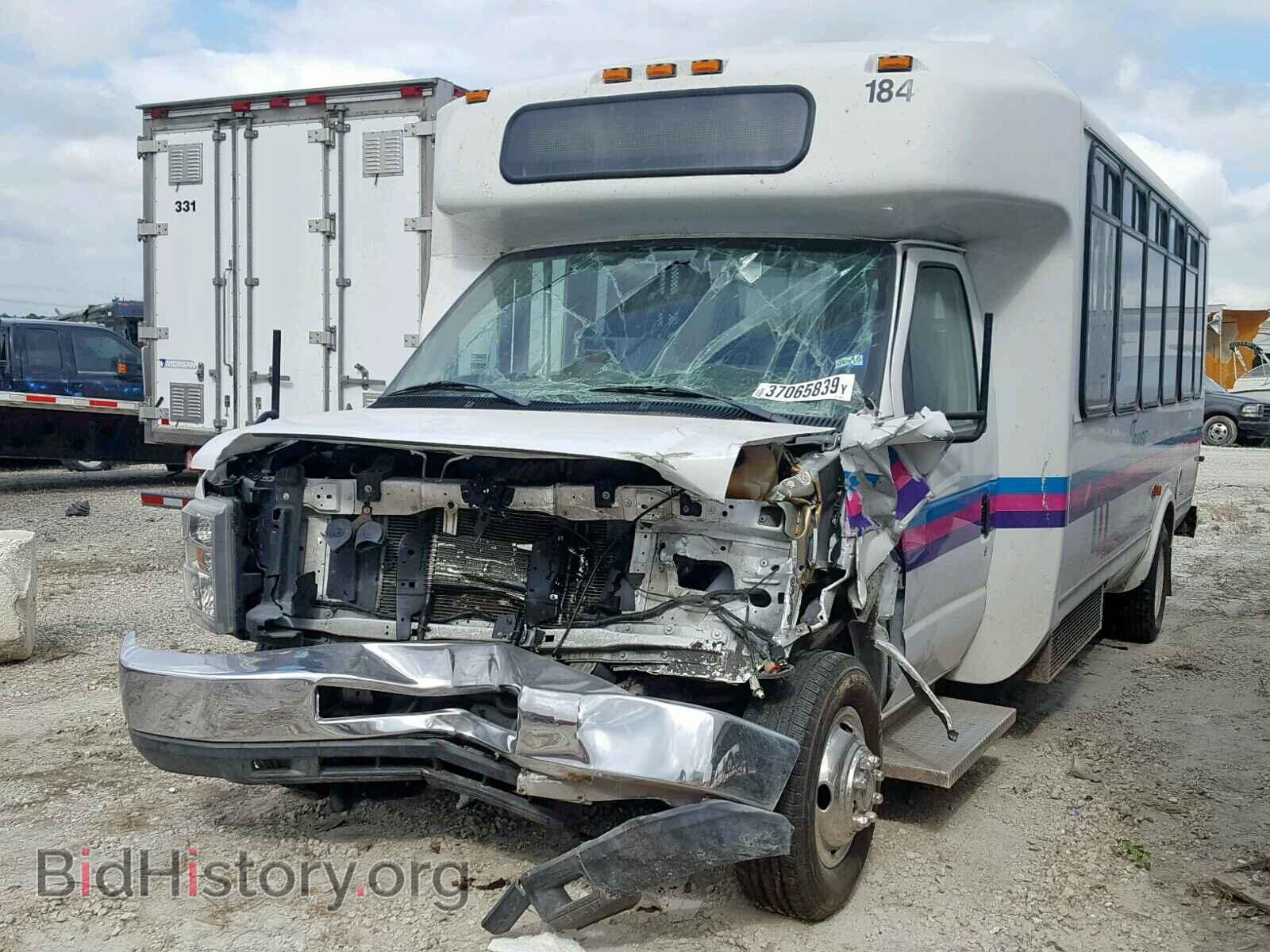 2015 FORD ECONOLINE - VIN: 1FDFE4FS6FDA34873 - Photo 2