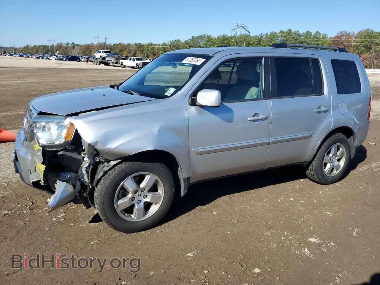 Photo 5FNYF3H46BB056572 - HONDA PILOT 2011