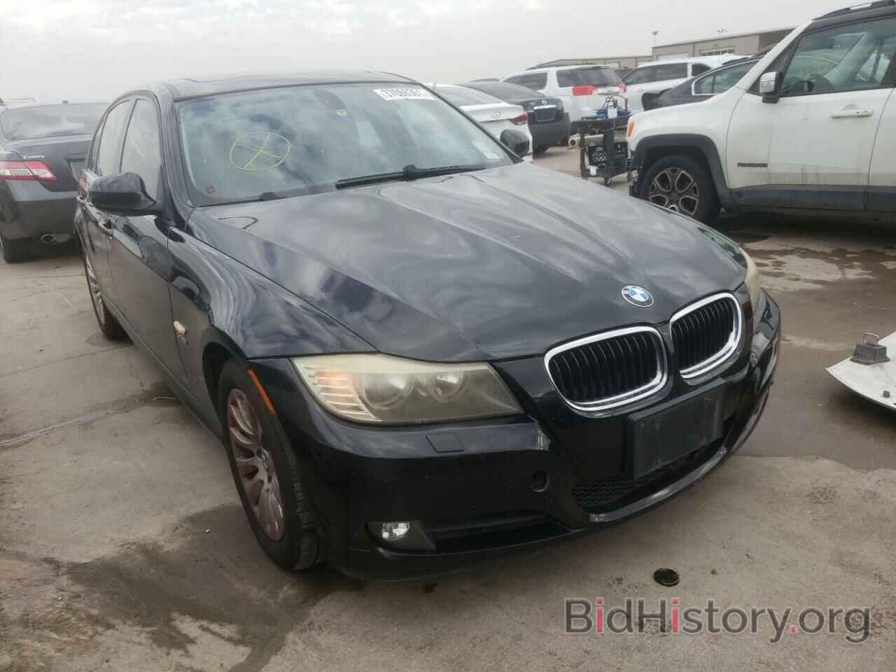 Photo WBAPK53539A645288 - BMW 3 SERIES 2009