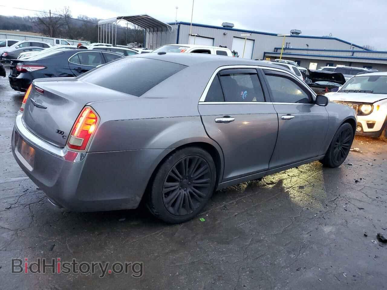 2011 CHRYSLER 300 - VIN: 2C3CA6CT9BH554692 - Фото 3