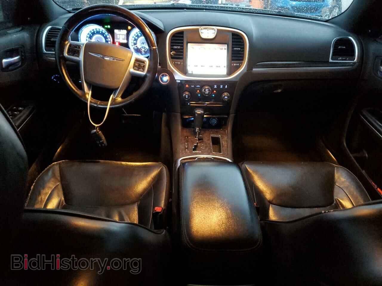 2011 CHRYSLER 300 - VIN: 2C3CA6CT9BH554692 - Фото 8