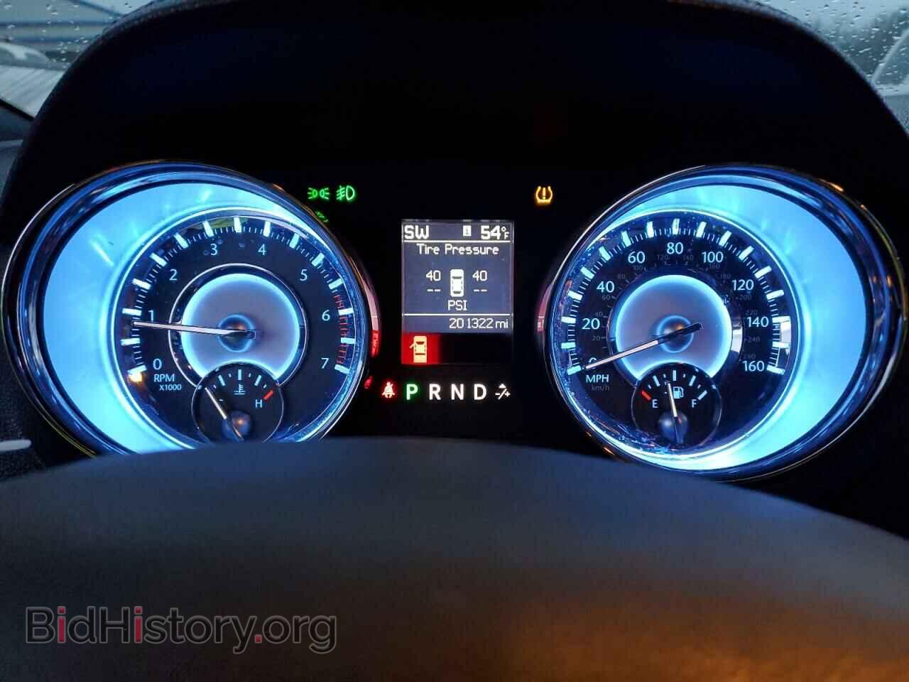 2011 CHRYSLER 300 - VIN: 2C3CA6CT9BH554692 - Фото 9