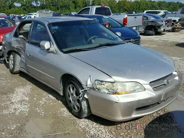 Photo 1HGCG6677XA084579 - HONDA ACCORD 1999