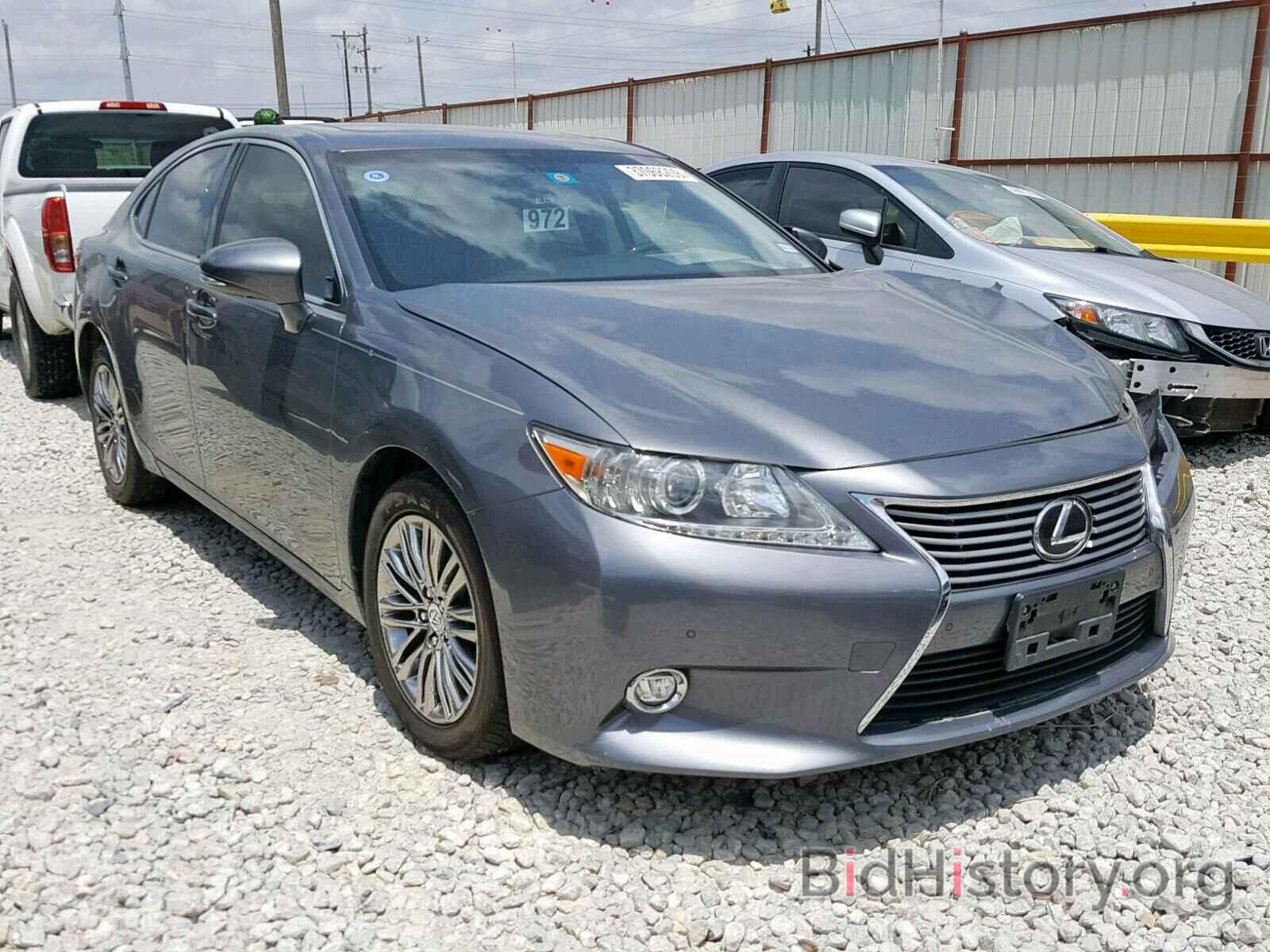 Фотография JTHBK1GG1F2209450 - LEXUS ES350 2015