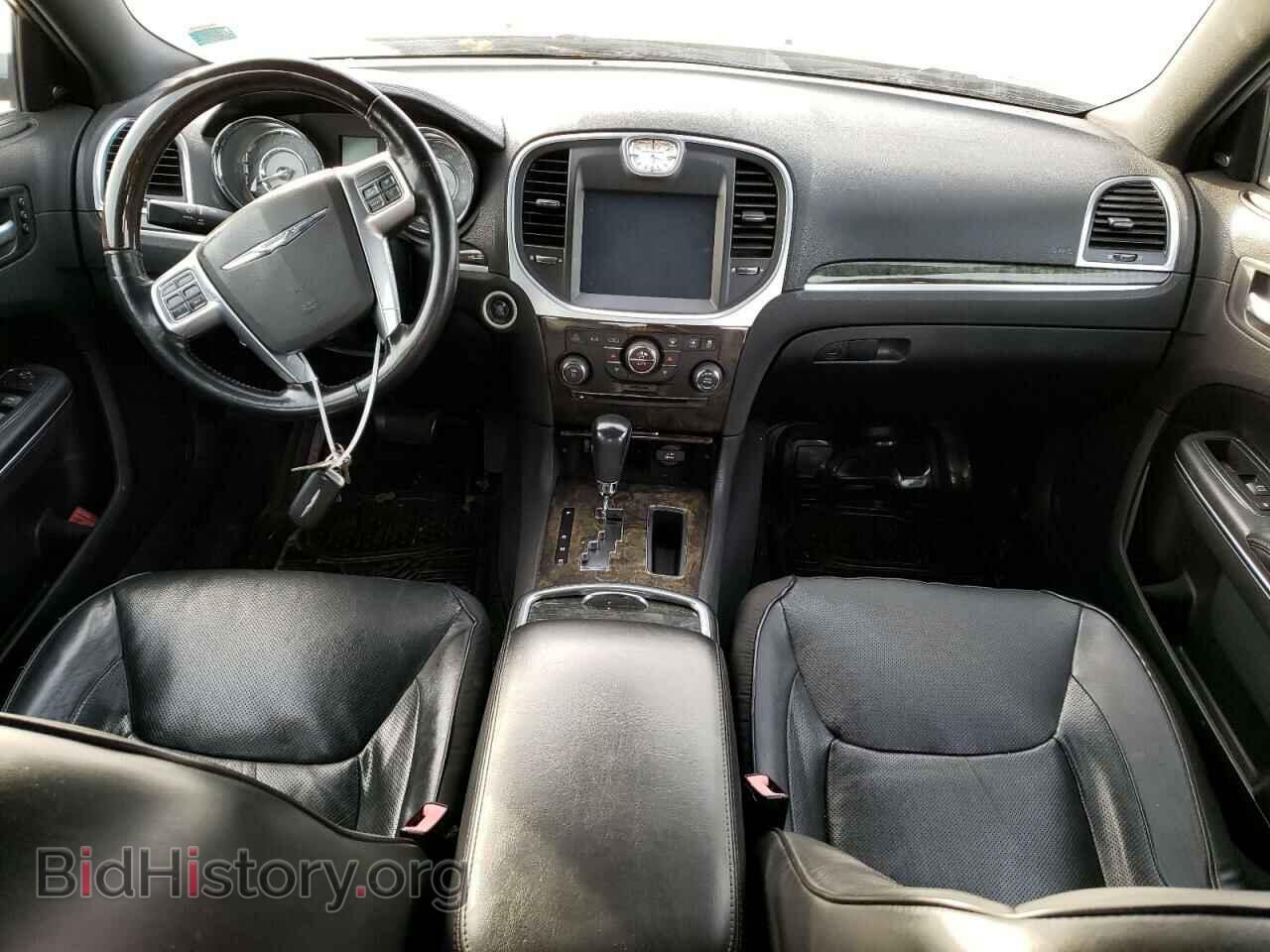 2011 CHRYSLER 300 - VIN: 2C3CA6CT2BH594807 - Фото 8