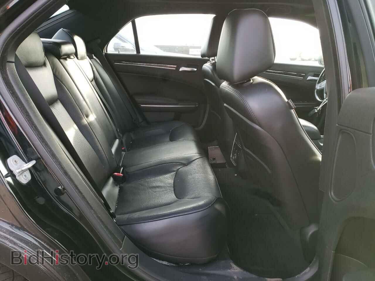 2011 CHRYSLER 300 - VIN: 2C3CA6CT2BH594807 - Фото 10
