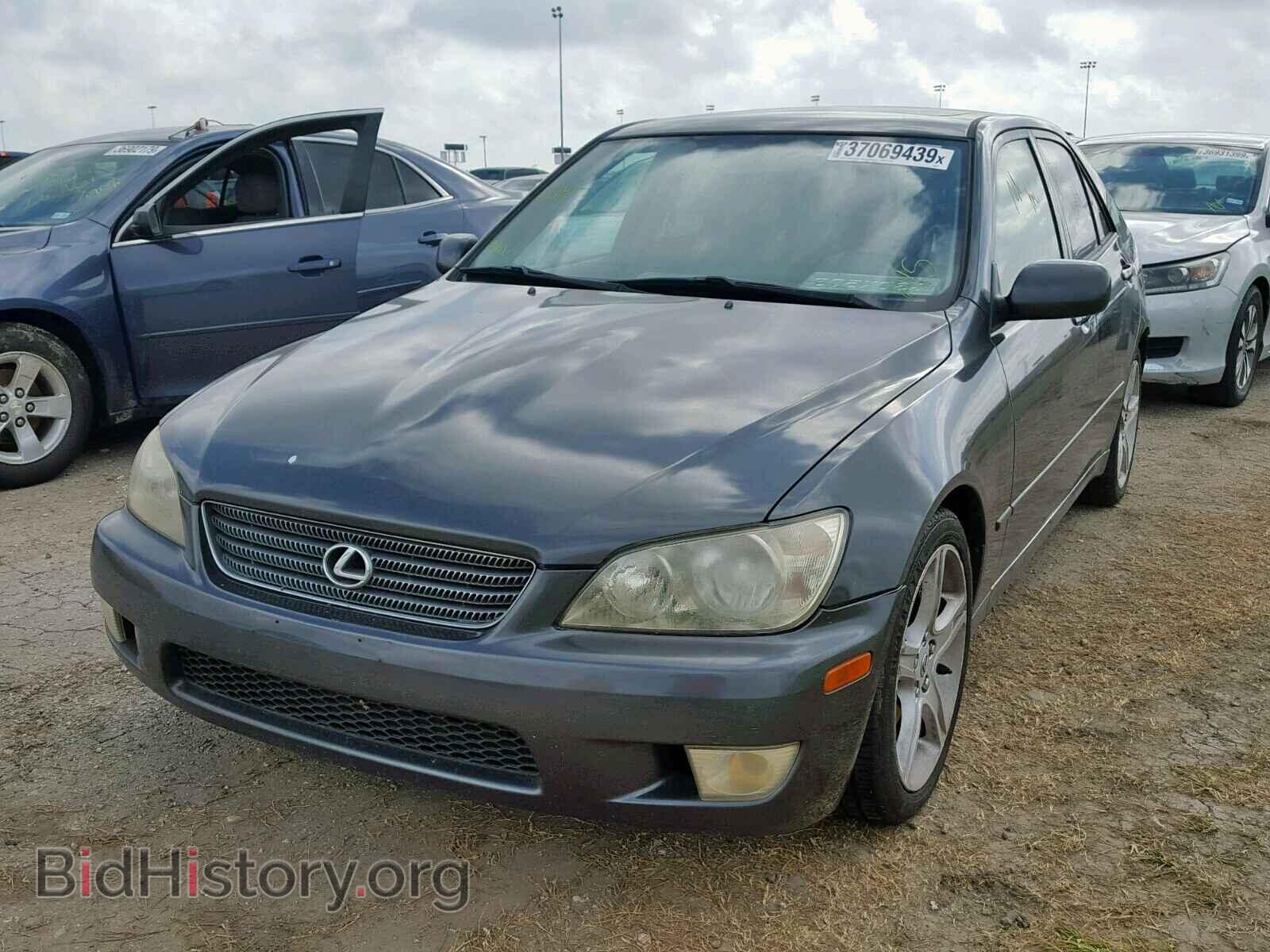 2001 LEXUS IS - VIN: JTHBD182X10030552 - Фото 2