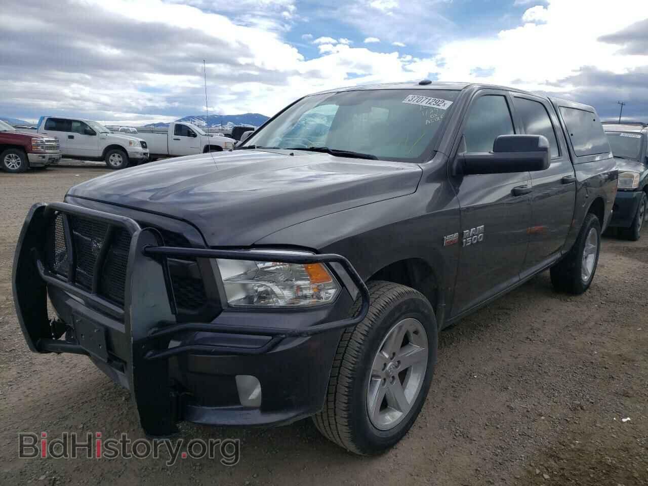 2018 RAM 1500 - VIN: 3C6RR7KT1JG173589 - Фото 2