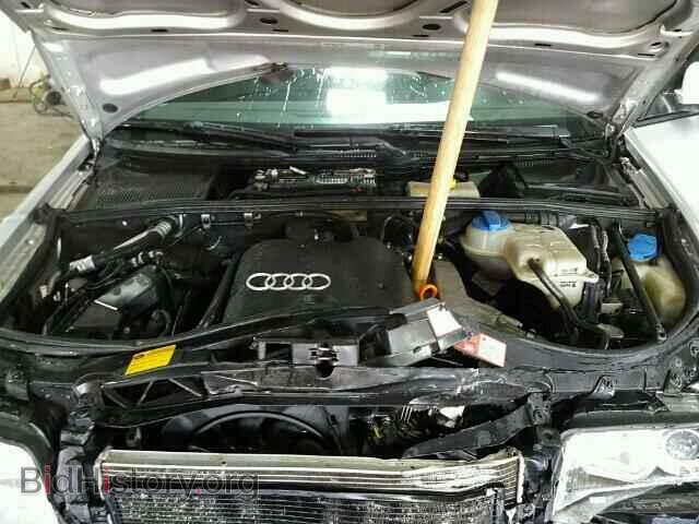 2005 AUDI A4 - VIN: WAUJC68EX5A104105 - Фото 7