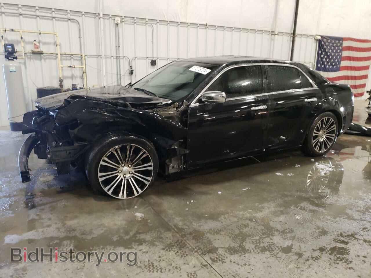 Фотография 2C3CCABG8CH180725 - CHRYSLER 300 2012