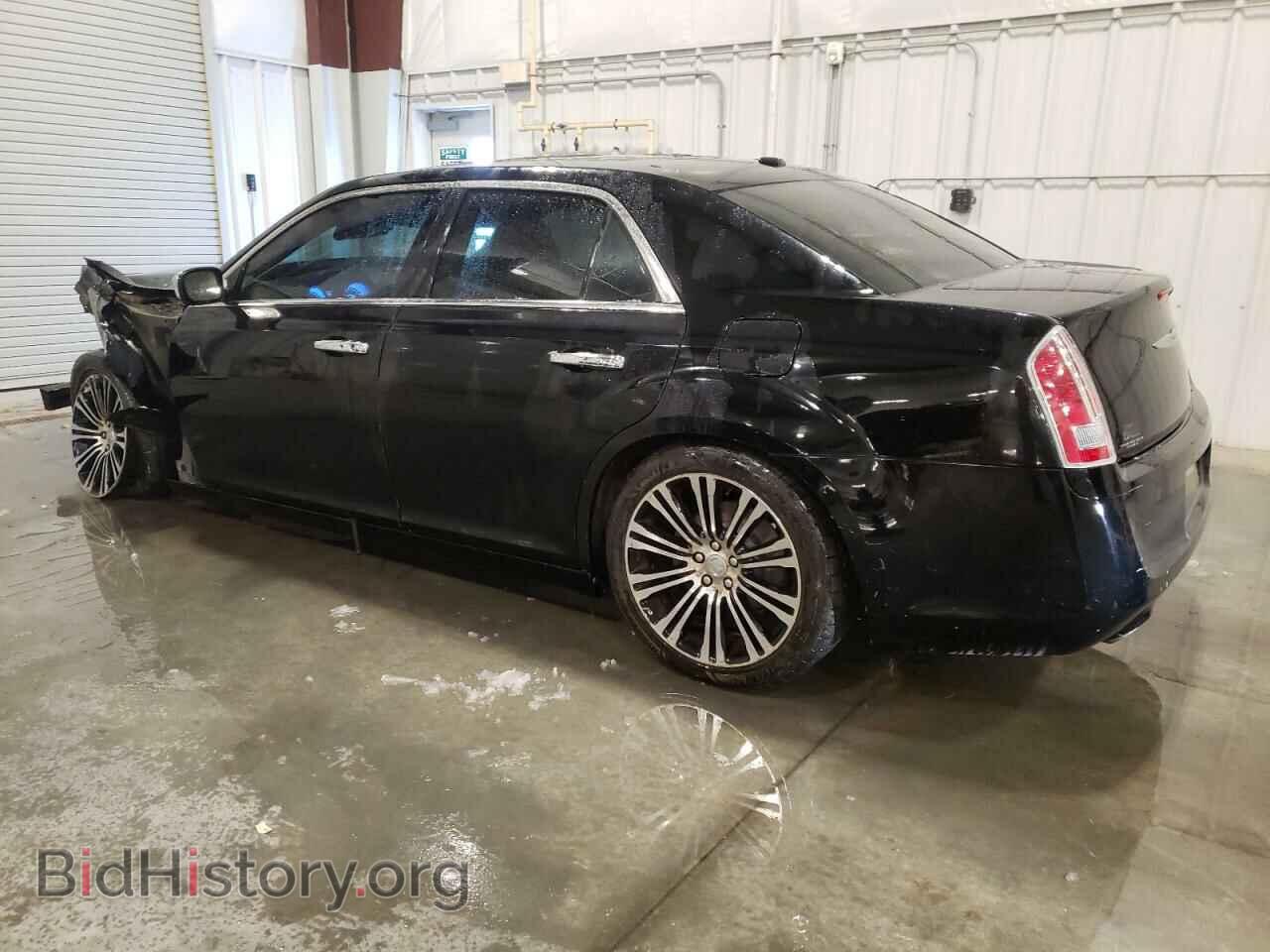 2012 CHRYSLER 300 - VIN: 2C3CCABG8CH180725 - Фото 2