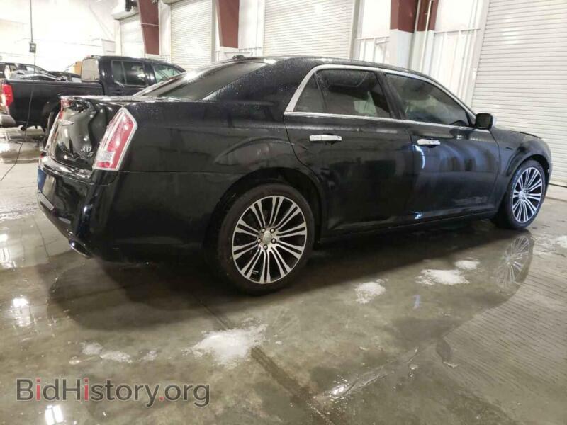 2012 Chrysler 300 (VIN 2C3CCABG8CH180725) — photo 3 of 12