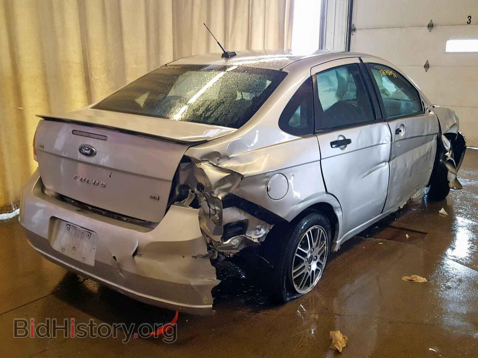 2010 FORD FOCUS SE - VIN: 1FAHP3FN6AW242802 - Фото 4